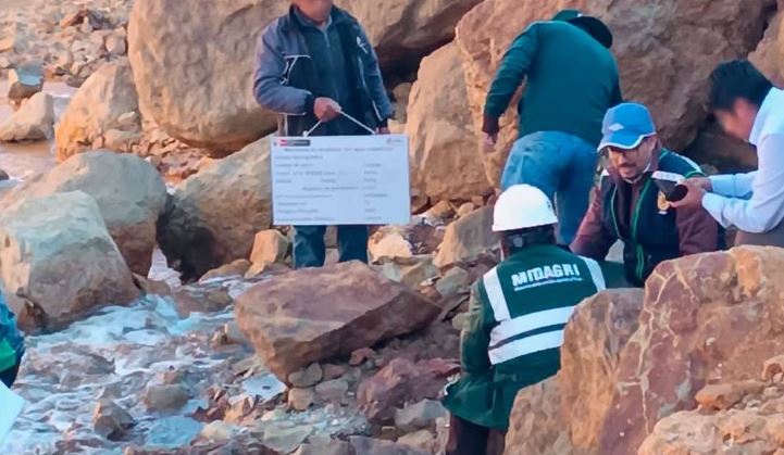 Ayaviri | FEMA de Puno inicia investigación por presunta contaminación de aguas de consumo humano en Lampa y Melgar Ayaviri | FEMA de Puno inicia investigación por presunta contaminación de aguas de consumo humano en Lampa y Melgar