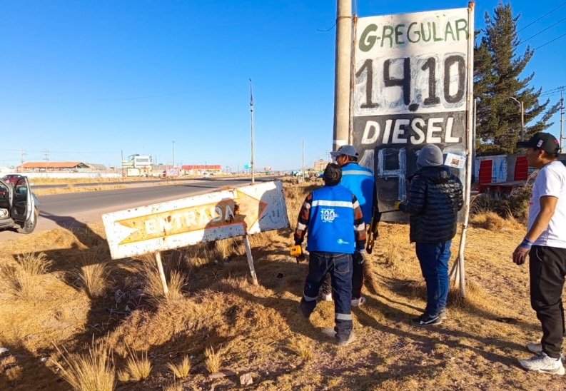 Juliaca | Exhortan a retirar interferencias en autopista Juliaca–Puno para avanzar con obras de electrificación y canalización” Juliaca | Exhortan a retirar interferencias en autopista Juliaca–Puno para avanzar con obras de electrificación y canalización”