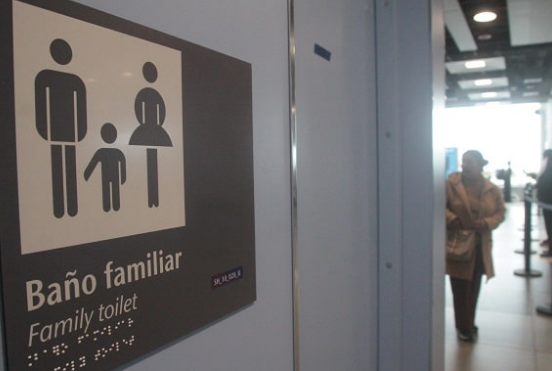 Perú | ONG rechaza ley que prohíbe uso de baños públicos según identidad de género Perú | ONG rechaza ley que prohíbe uso de baños públicos según identidad de género