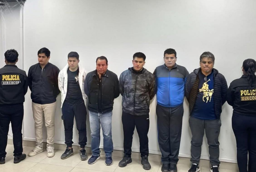 Perú | Detienen a seis policías acusados de integrar presunta banda criminal en Lima Sur Perú | Detienen a seis policías acusados de integrar presunta banda criminal en Lima Sur