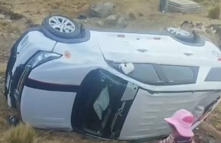 Melgar | Varias personas resultan heridas tras despiste de camioneta en la vía Ayaviri – Cusco Melgar | Varias personas resultan heridas tras despiste de camioneta en la vía Ayaviri – Cusco
